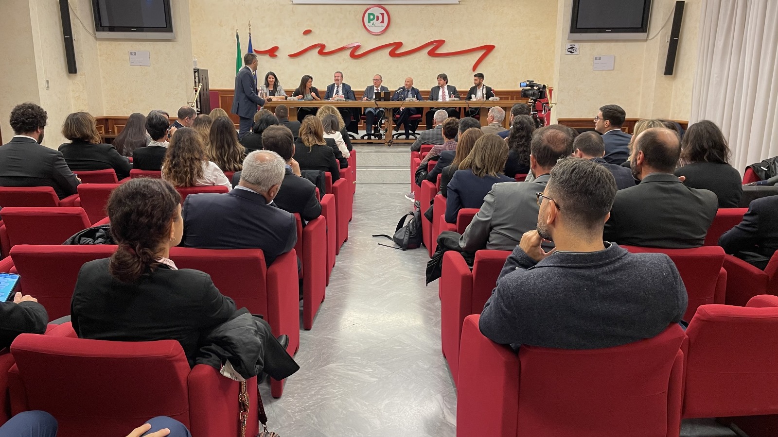 Pa sindacati e comitati assorbire idonei graduatorie concorsi è una